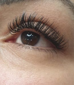 semi permanent/classic lashes