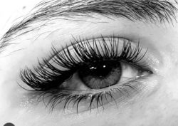 semi permanent lashes