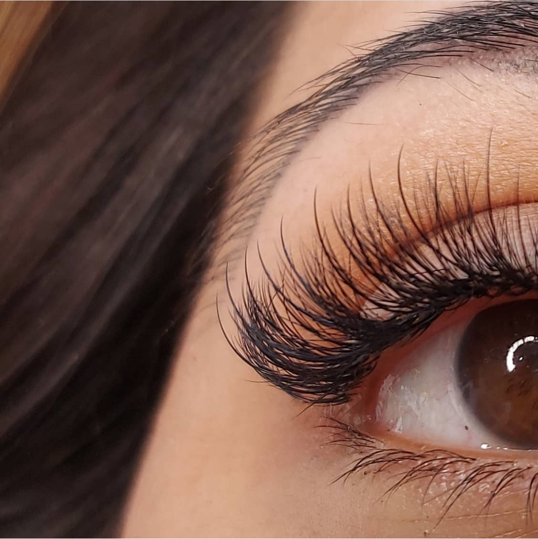 Hybrid eyelashes