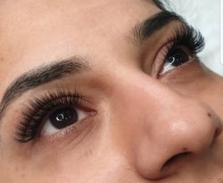 hybrid lashes